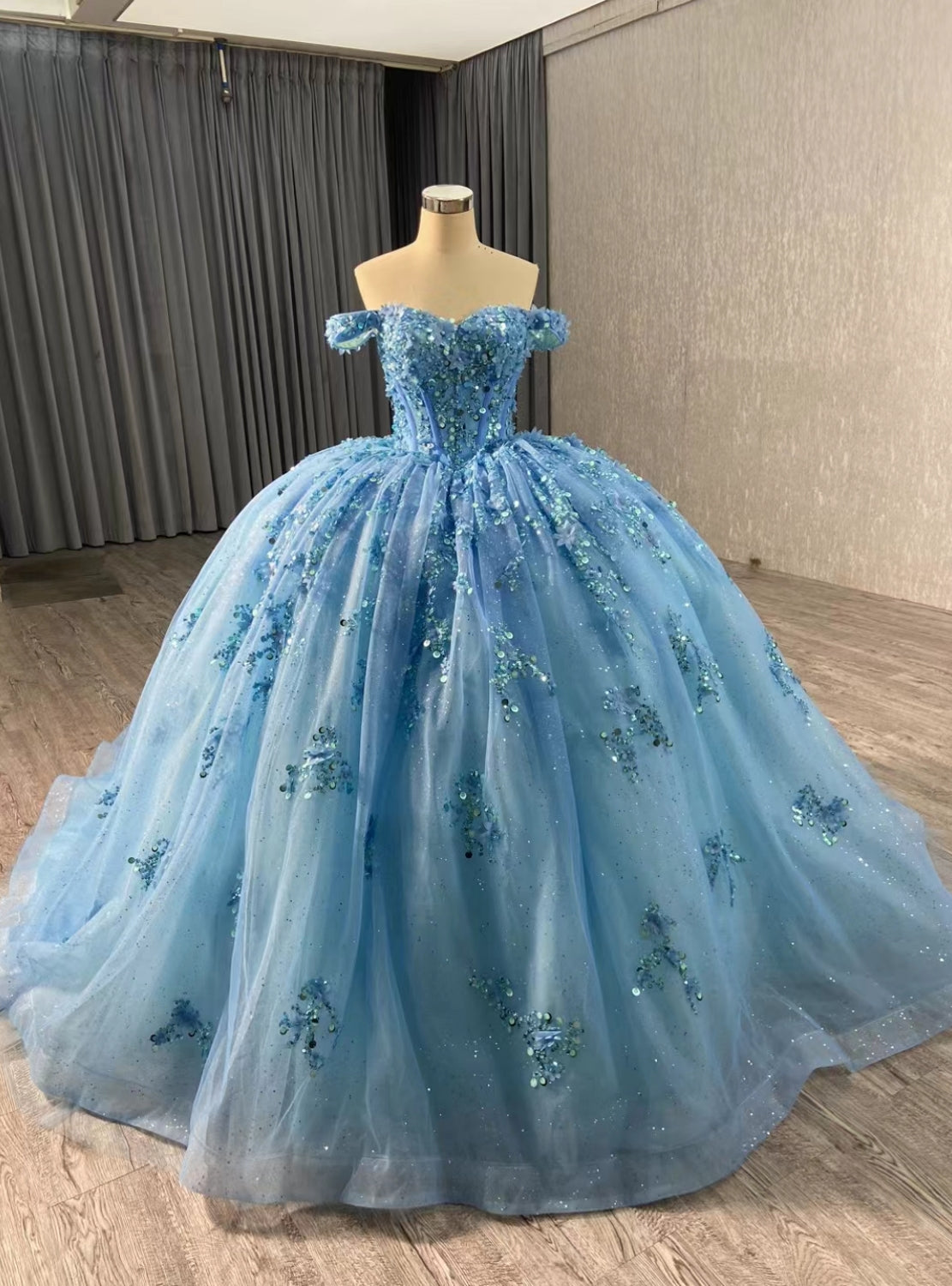 Blue Ball Gown Tulle Sequins Flower Prom Dress