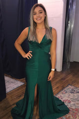 Dark Green Keyhole V-Neck Long Prom Dress With Split Front