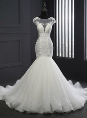 Elegant Scoop Neck Wedding Dresses Mermaid Lace-up Lace Appliques Wedding Dress