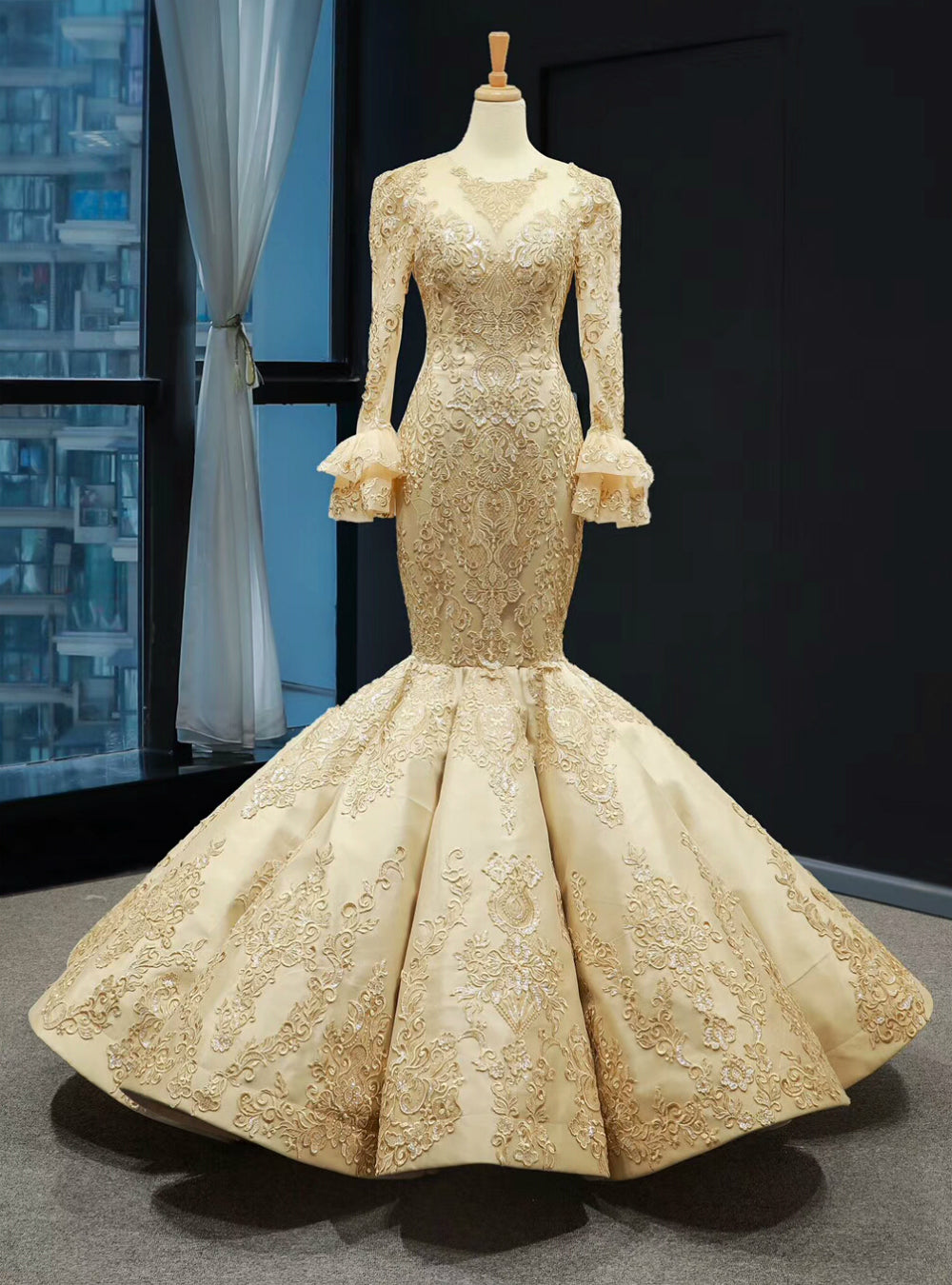 Gold Mermaid Satin Lace Appliques Long Sleeve Luxury Prom Dress