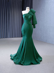 Green Satin One Shoulder Long Sleeve Prom Dress