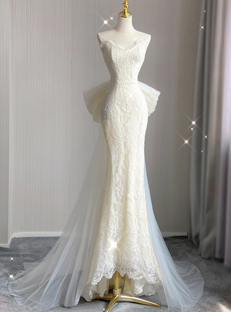 Ivory Mermaid Lace Tulle Strapless Wedding Dress