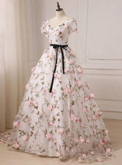 Quinceanera Dress Gorgeous V-neck 3D Floral Lace Ball Gown Long Prom Dresses