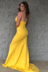 Sparkly Yellow Sweetheart Long Prom Dress with Beading