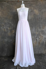 Stunning Halter Floor Length Lace/Chiffon Bridesmaid Dresses