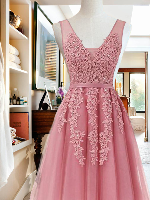 V Neck Sleeveless Applique Tulle Beading Homecoming Dresses