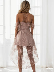 A-Line/Princess Off-the-Shoulder Short/Mini Lace Homecoming Dresses