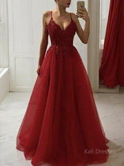 A-Line/Princess Spaghetti Straps Floor-Length Tulle Prom Dresses With Appliques Lace