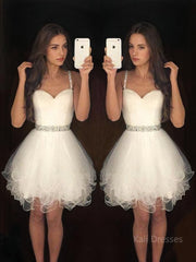 A-Line/Princess Sweetheart Short/Mini Tulle Homecoming Dresses With Beading