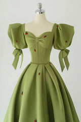 Green A-Line Long Prom Dress Strawberry Lace, Lovely Short Sleeve Evening Dress