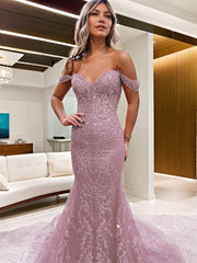 Sheath/Column Off-the-Shoulder Court Train Lace Prom Dresses With Appliques Lace