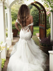 Trumpet/Mermaid Off-the-Shoulder Sweep Train Tulle Wedding Dresses With Appliques Lace