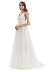 Tulle Lace V-neck Backless Wedding Dresses